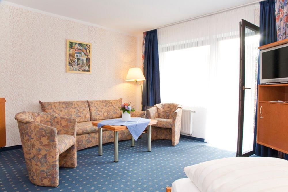 וילינגן Landkomfort Hotel Elsenmann חדר תמונה